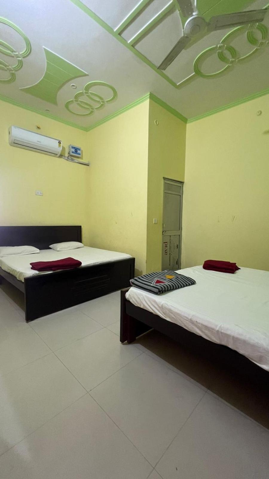 Ayodhya Hotel Vijay Palace מראה חיצוני תמונה