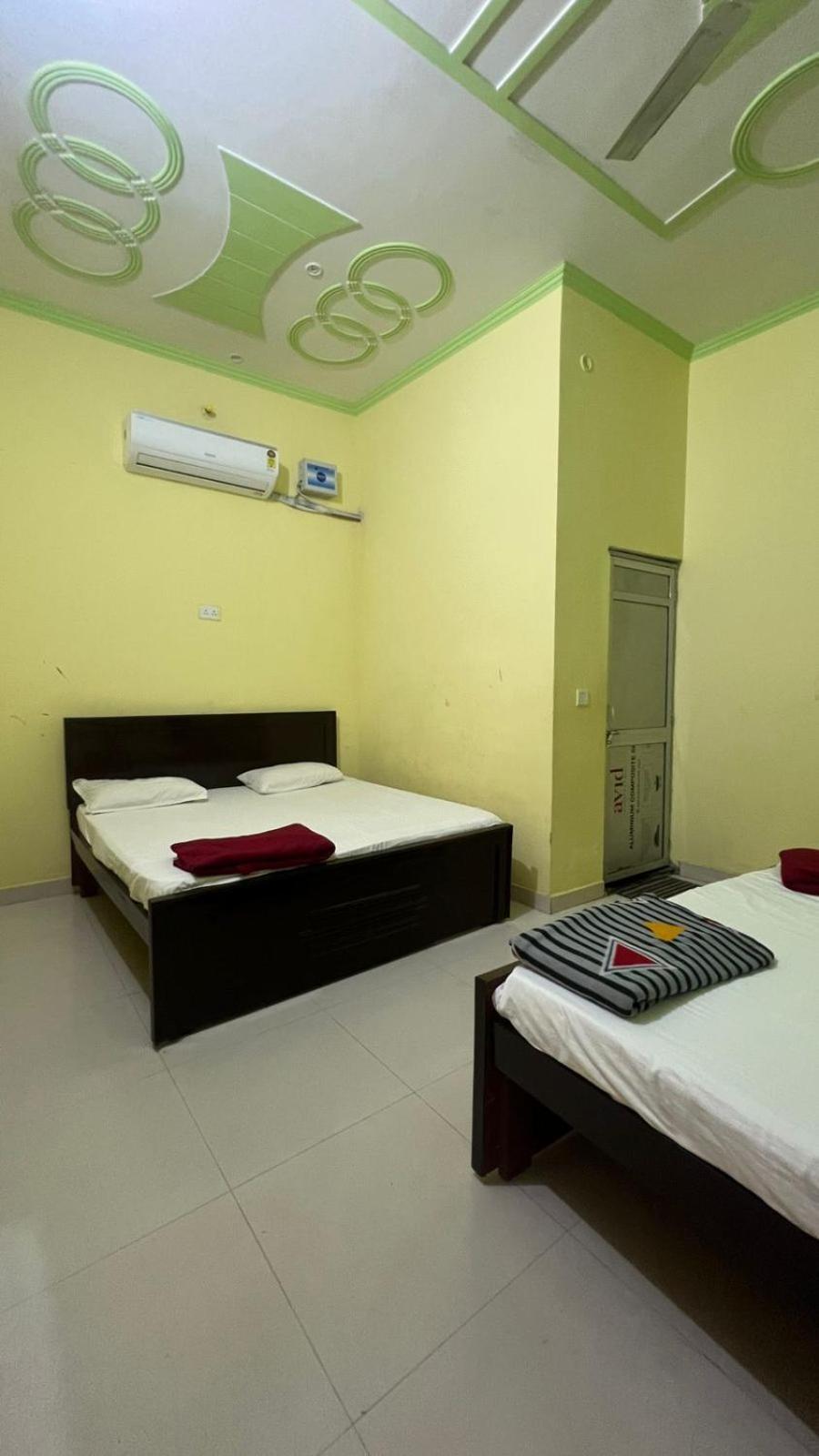 Ayodhya Hotel Vijay Palace מראה חיצוני תמונה